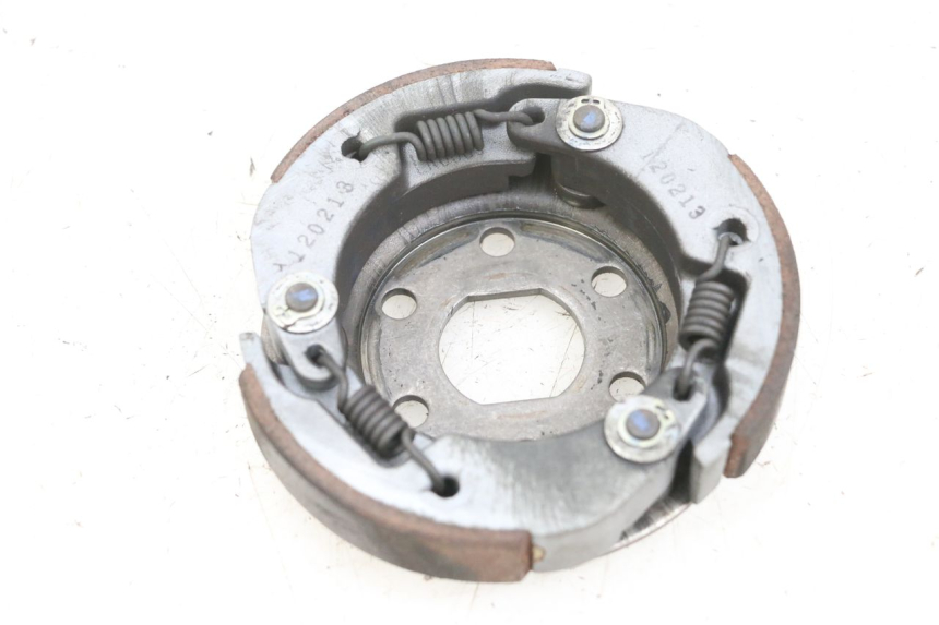 photo de CLUTCH PEUGEOT KISBEE 4T 50 (2010 - 2017) - Product overview