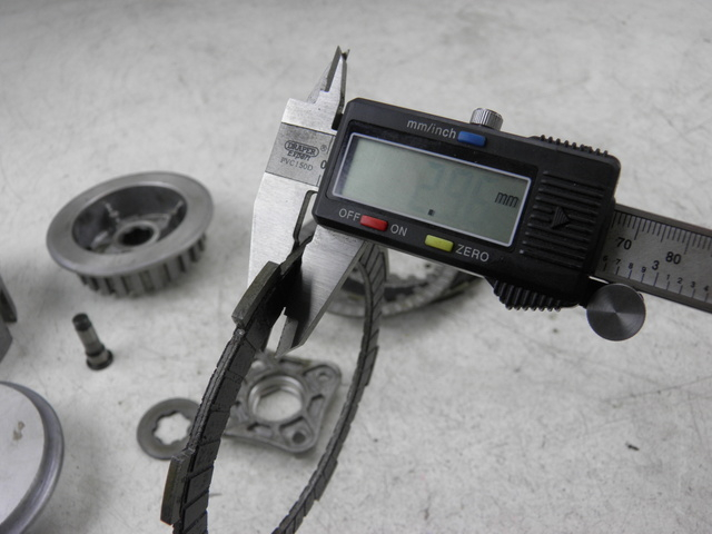 photo de CLUTCH KYMCO QUANNON 125 (2007 - 2014) - High-resolution close-up