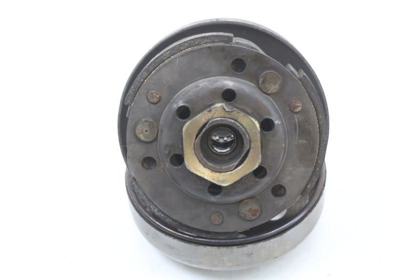 photo de CLUTCH PEUGEOT LUDIX 50 (2008 - 2017) - Alternative perspective