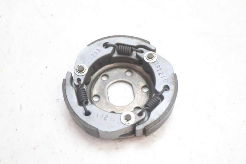 photo de CLUTCH PEUGEOT LUDIX 50 (2005 - 2007) - Alternative perspective