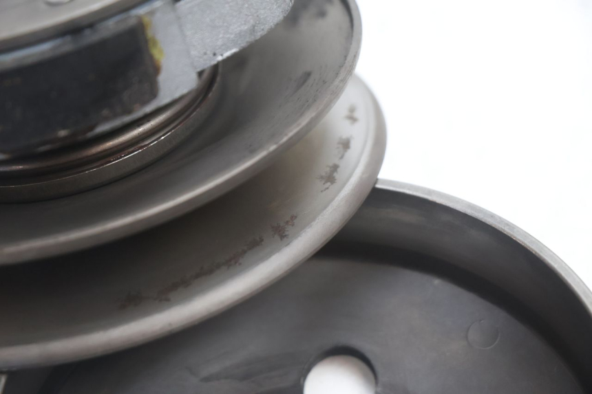 photo de CLUTCH PEUGEOT LUDIX SNAKE 2T 50 (2004 - 2014) - Surface and material condition