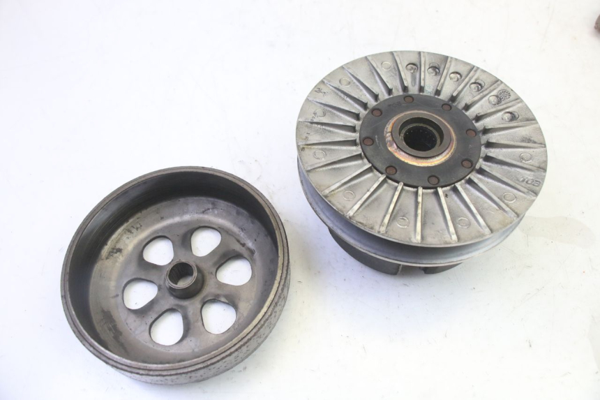 photo de CLUTCH PIAGGIO MP3 500 (2011 - 2015) - Fixing points details