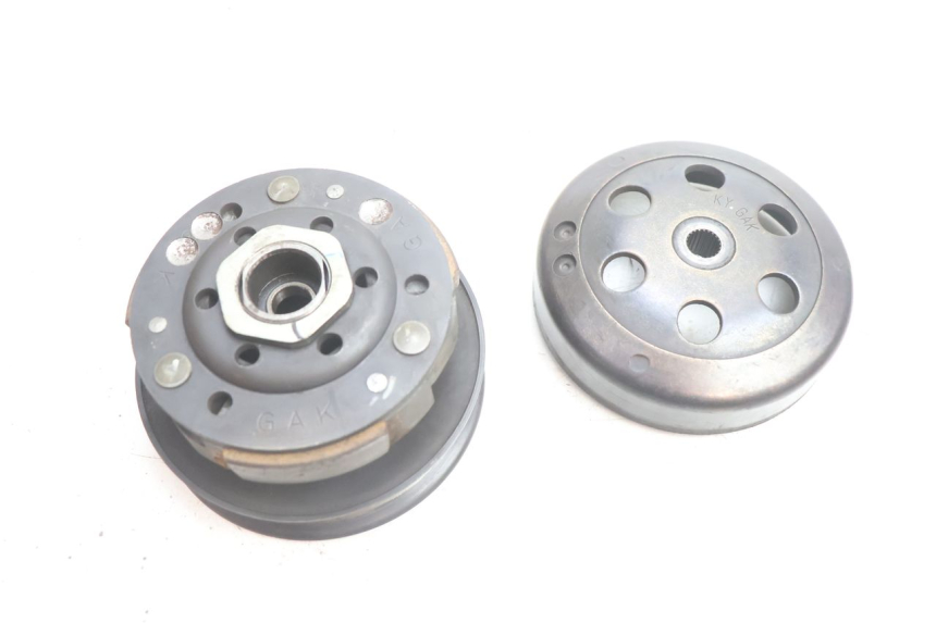 photo de CLUTCH KYMCO LIKE 4T 50 (2019 - 2025) - Alternative perspective
