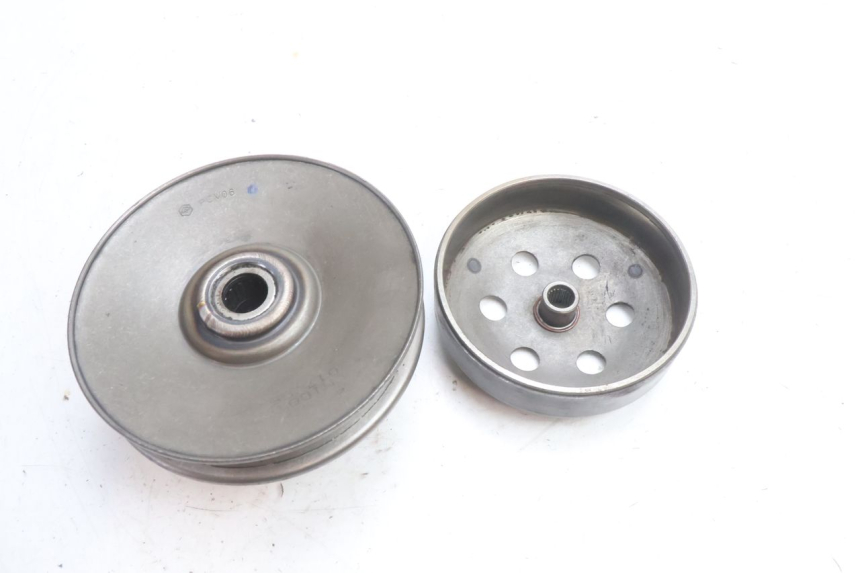 photo de CLUTCH PIAGGIO NEW TYPHOON 50 (2018 - 2021) - Technical close-up