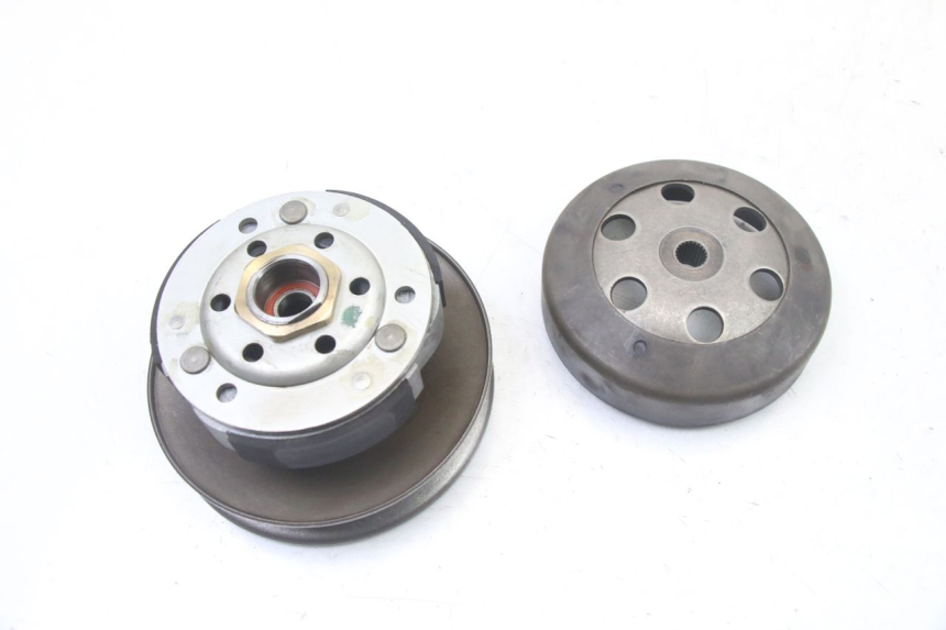 photo de CLUTCH PIAGGIO FLY 2T 50 (2004 - 2017) - Alternative perspective