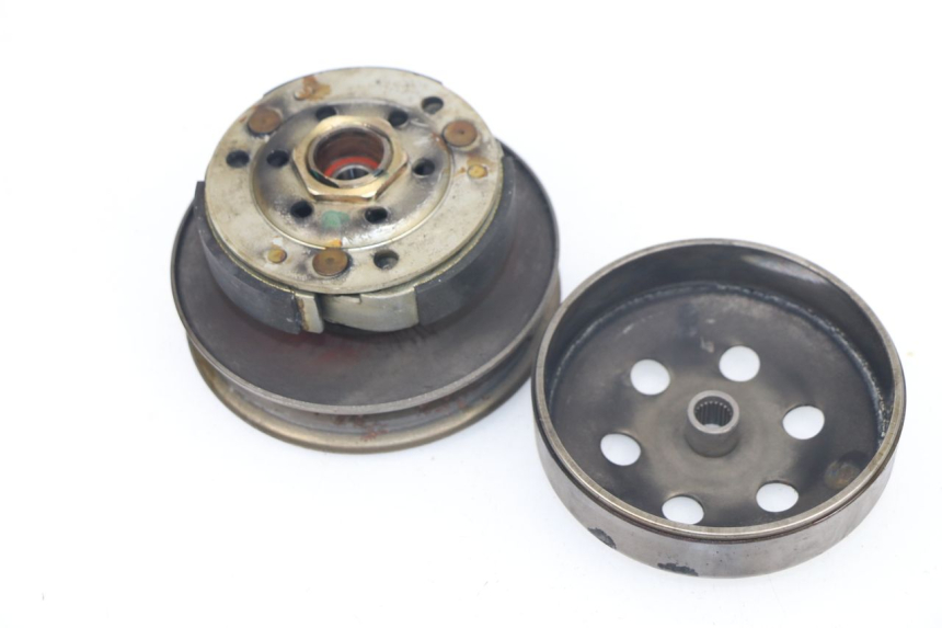 photo de CLUTCH PIAGGIO LIBERTY 2T 50 (2009 - 2013) - Fixing points details