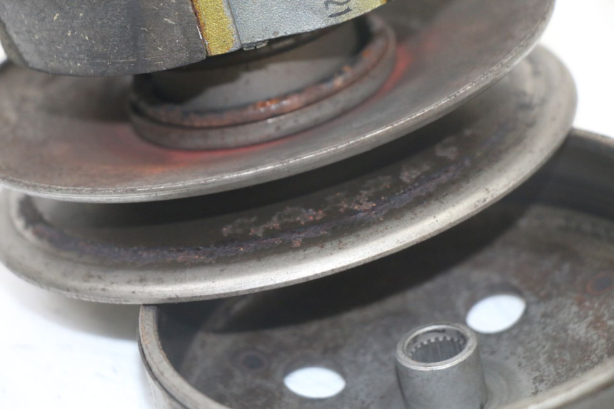 photo de CLUTCH PIAGGIO ZIP 4T 50 (2018 - 2020) - Technical close-up