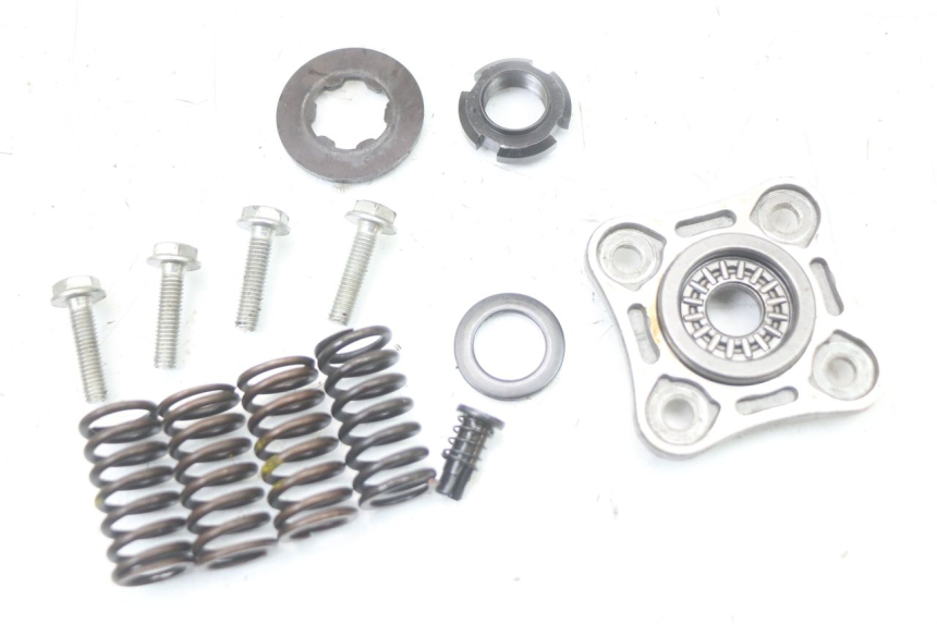 photo de CLUTCH REGAL RAPTOR SPYDER 125 (2010 - 2018) - Component zoom