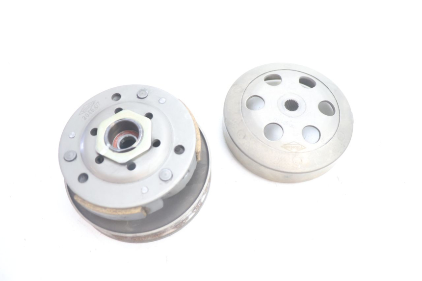 photo de CLUTCH LAZIO RENO 50 (2016 - 2021) - Fixing points details