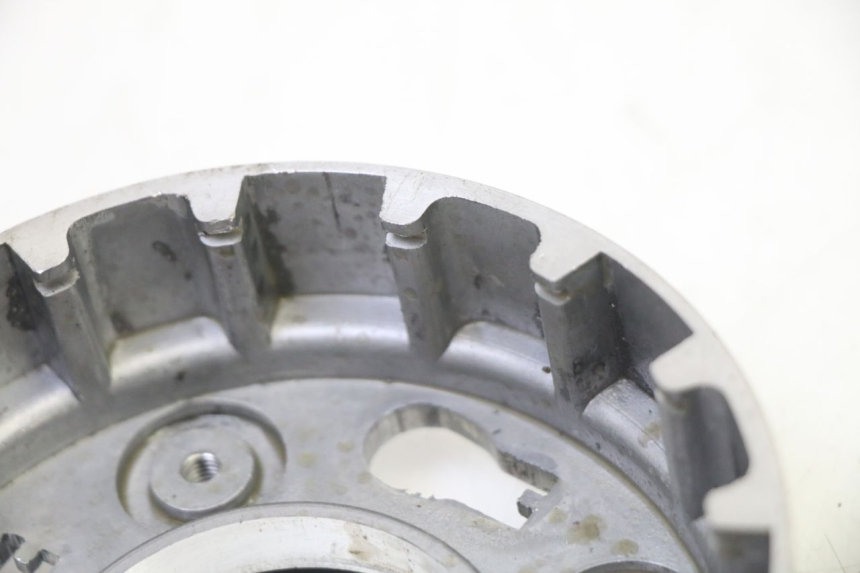 photo de CLUTCH APOLLO RFZ 125 - Alternative perspective