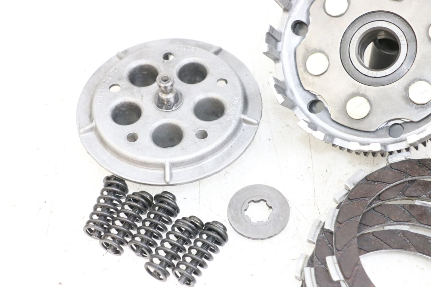 photo de CLUTCH APRILIA RS 50 (2006 - 2010) - Distinctive features