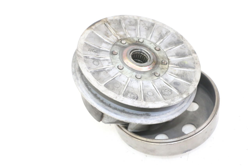 photo de CLUTCH PEUGEOT SATELIS COMPRESSOR K15 125 (2006 - 2009) - Technical close-up