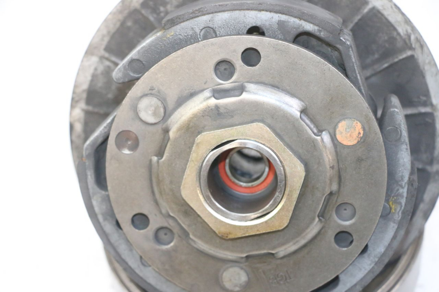 photo de CLUTCH PEUGEOT SATELIS COMPRESSOR K15 125 (2006 - 2009) - Fixing points details