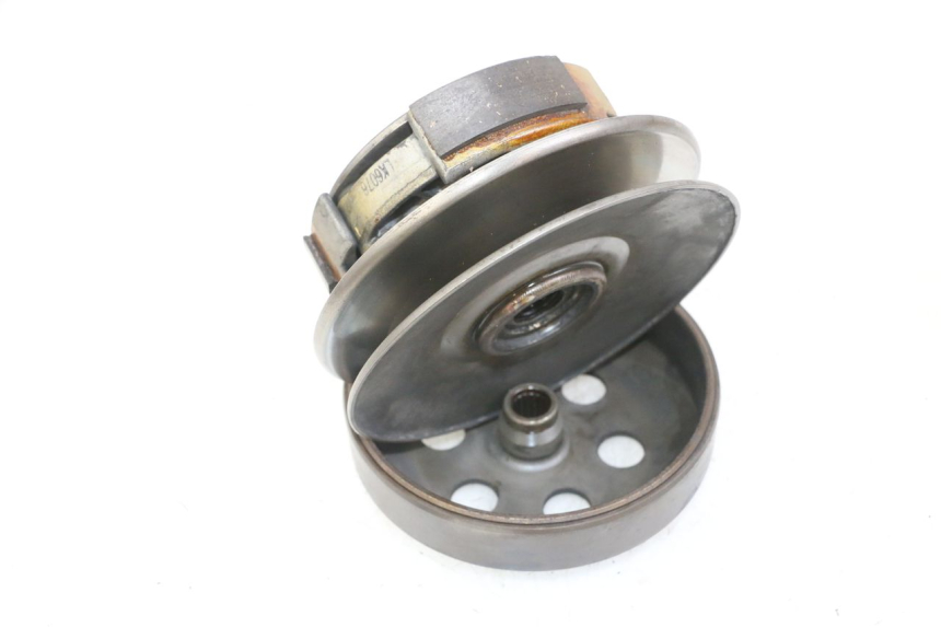 photo de CLUTCH PEUGEOT SATELIS 125 (2013 - 2018) - Fixing points details