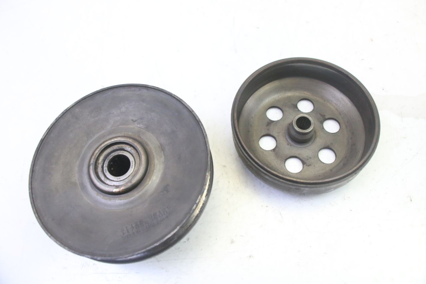 photo de CLUTCH PEUGEOT SATELIS 125 (2013 - 2018) - Surface and material condition