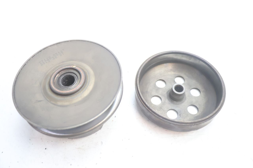 photo de CLUTCH PEUGEOT SATELIS 125 (2013 - 2018) - Surface and material condition