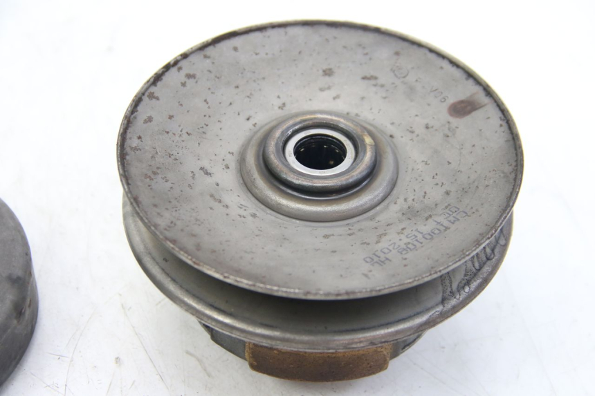 photo de CLUTCH APRILIA SCARABEO 4T 50 (2009 - 2017) - Zoom on usage condition