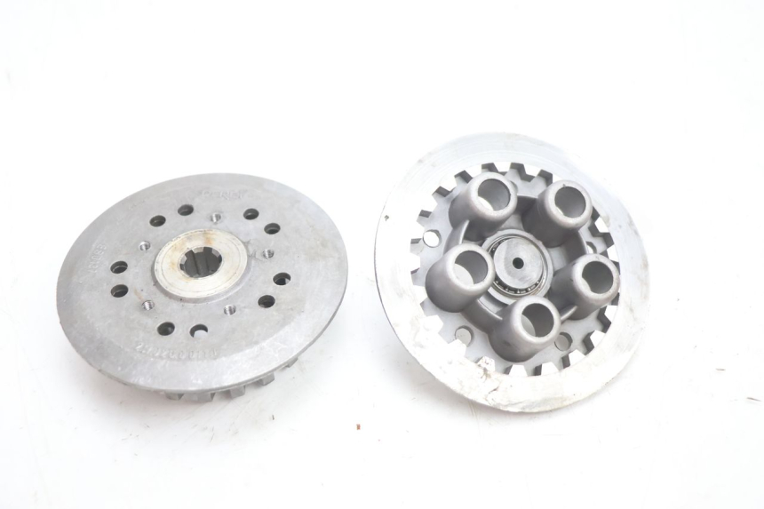 photo de CLUTCH DERBI SENDA 50 (2003 - 2005) - Fixing points details