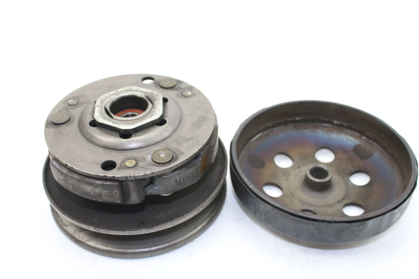 photo de CLUTCH YAMAHA SLIDER NAKED 50 (2004 - 2018) - Alternative perspective