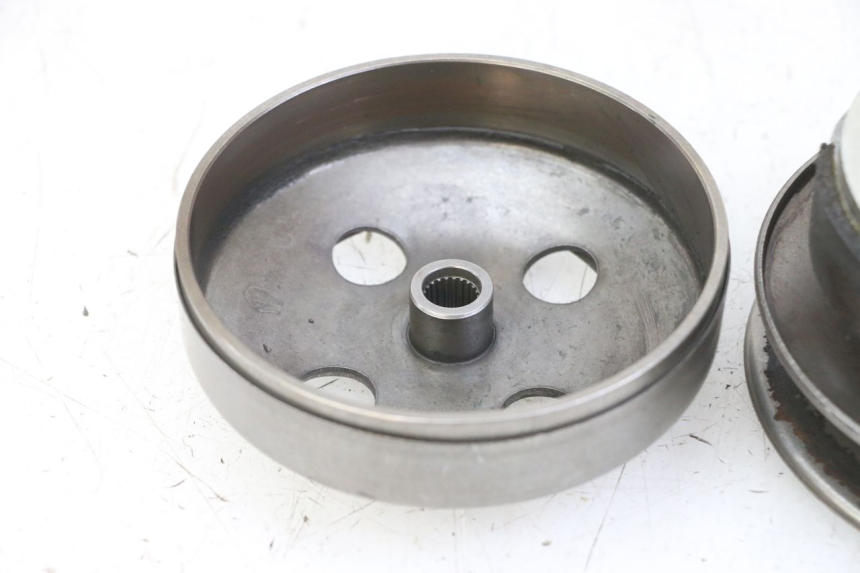 photo de CLUTCH PEUGEOT SPEEDFIGHT 2 LC 50 (2000 - 2009) - Surface and material condition