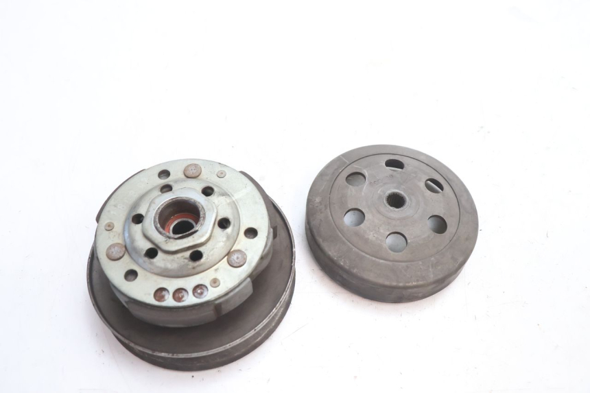 photo de CLUTCH PEUGEOT SPEEDFIGHT LC 50 (1996 - 2002) - Technical close-up
