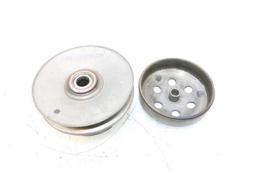 photo de CLUTCH APRILIA SR MOTARD 50 (2012 - 2018) - Fixing points details
