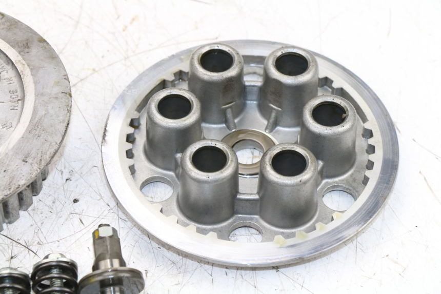 photo de CLUTCH SUZUKI SFV GLADIUS 650 (2009 - 2015) - Surface and material condition