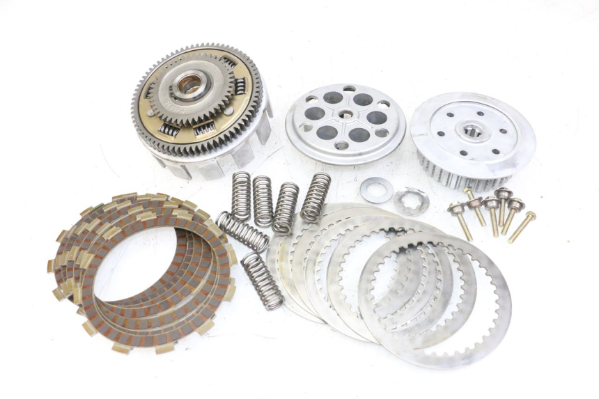 photo de CLUTCH SUZUKI SV S 650 (1999 - 2002) - Detailed visual inspection