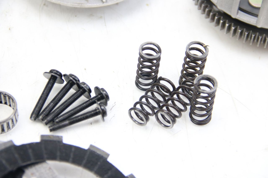 photo de CLUTCH APRILIA SX 50 (2011 - 2017) - Additional view of the item