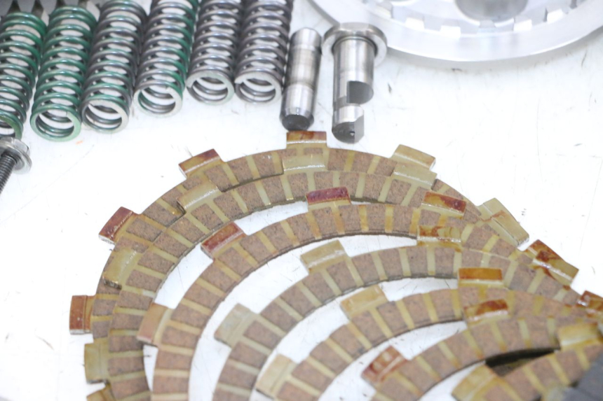 photo de CLUTCH YAMAHA TDM ABS 900 (2002 - 2014) - Technical close-up