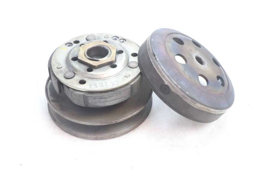 photo de CLUTCH PEUGEOT TREKKER 50 (1995 - 2004) - Component detail