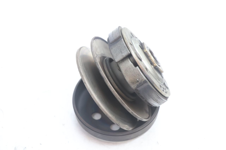 photo de CLUTCH PEUGEOT TREKKER 50 (1995 - 2004) - Alternative perspective