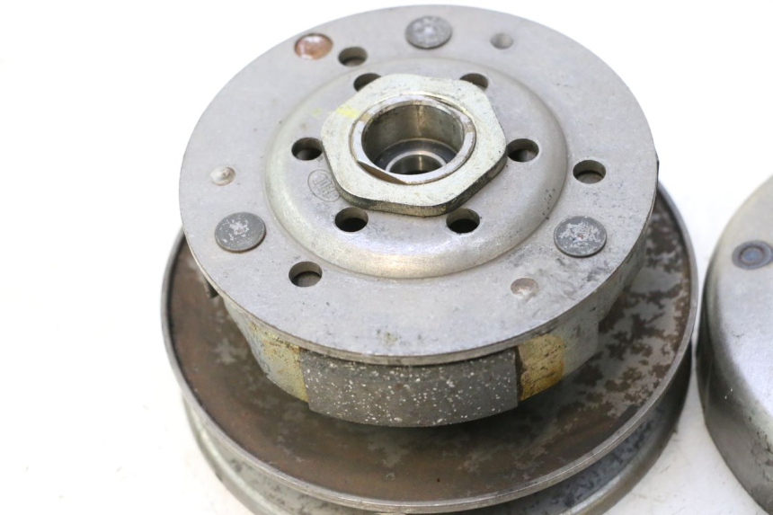 photo de CLUTCH PEUGEOT TWEET 4T 50 (2018 - 2022) - Fixing points details