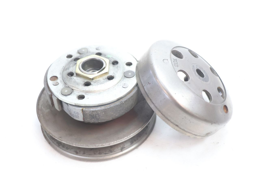 photo de CLUTCH PIAGGIO TYPHOON 50 (2000 - 2009) - Alternative perspective