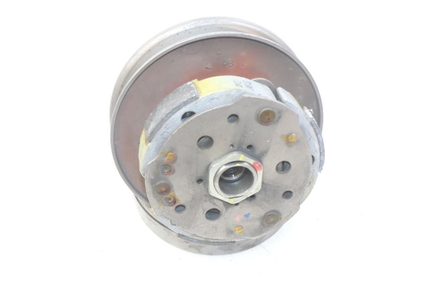 photo de CLUTCH PIAGGIO VESPA GTS IGET ABS 125 (2017 - 2023) - Technical close-up