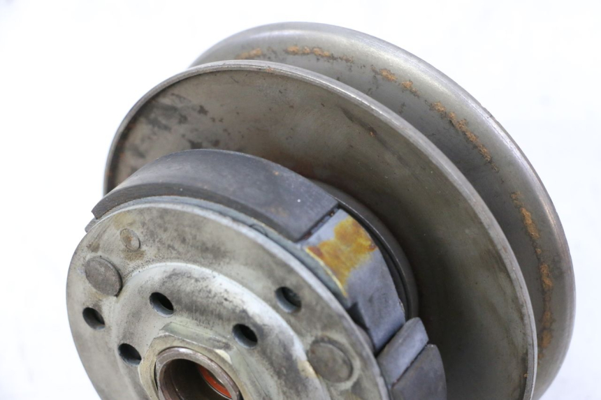 photo de CLUTCH PIAGGIO VESPA LX 2T 50 (2005 - 2013) - Alternative perspective