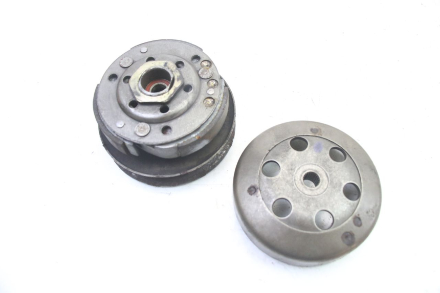 photo de CLUTCH PEUGEOT VIVACITY 50 (2004 - 2009) - Technical close-up