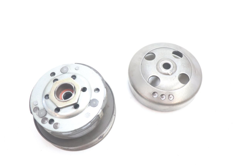 photo de CLUTCH PEUGEOT VIVACITY 50 (1998 - 2003) - Technical close-up