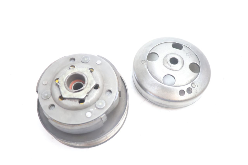 photo de CLUTCH PEUGEOT VIVACITY 50 (1998 - 2003) - Technical close-up