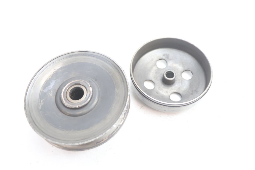 photo de CLUTCH PEUGEOT VIVACITY 50 (1998 - 2003) - Fixing points details