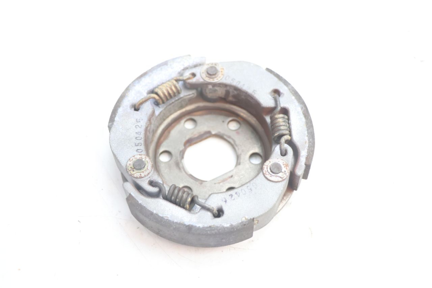 photo de CLUTCH PEUGEOT VIVACITY 50 (2004 - 2009) - Zoom on usage condition