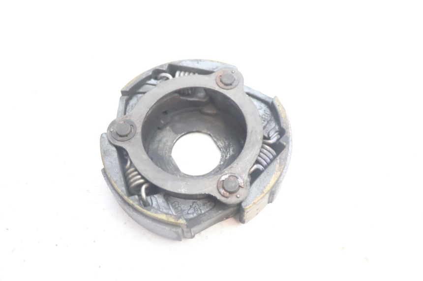 photo de CLUTCH YAMAHA XMAX X-MAX 125 (2006 - 2009) - Alternative perspective