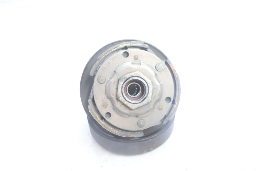 photo de CLUTCH YAMAHA X-MAX XMAX 125 (2010 - 2013) - Alternative perspective