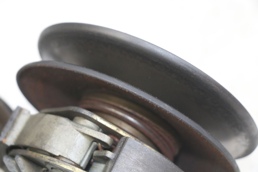 photo de CLUTCH PIAGGIO XEVO - X EVO 125 (2007 - 2017) - Zoom on usage condition