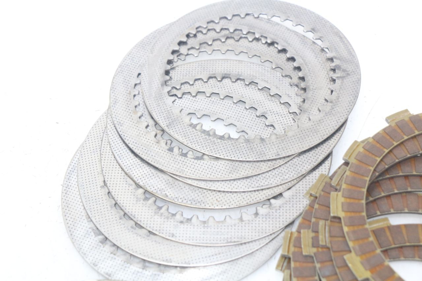 photo de CLUTCH SUZUKI XF FREEWIND 650 (1997 - 2003) - Distinctive features