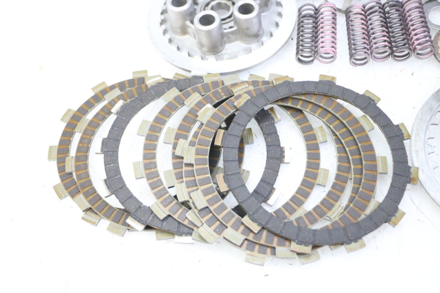 photo de CLUTCH YAMAHA FZ6 FAZER S2 600 (2007 - 2011) - Main view