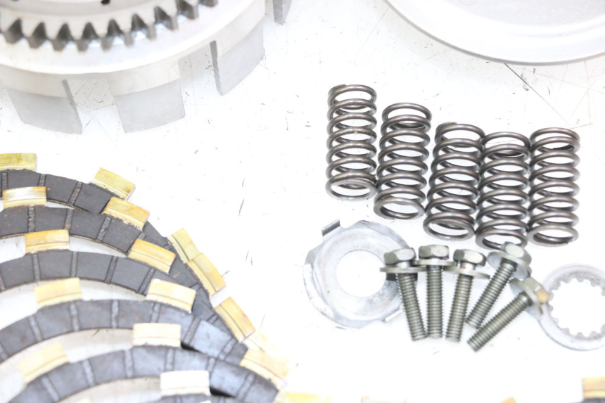 photo de CLUTCH YAMAHA YZ-F YZF 250 (2007 - 2013) - Detailed visual inspection