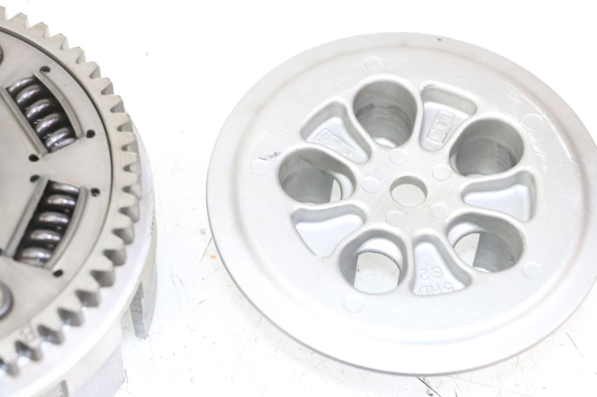 photo de CLUTCH YAMAHA YZ-F YZF 250 (2007 - 2013) - Focus on structure