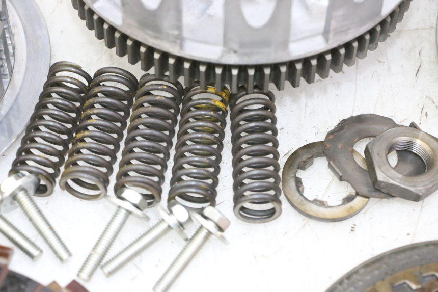 photo de CLUTCH YAMAHA YFM R RAPTOR 250 (2008 - 2014) - Spare part profile view