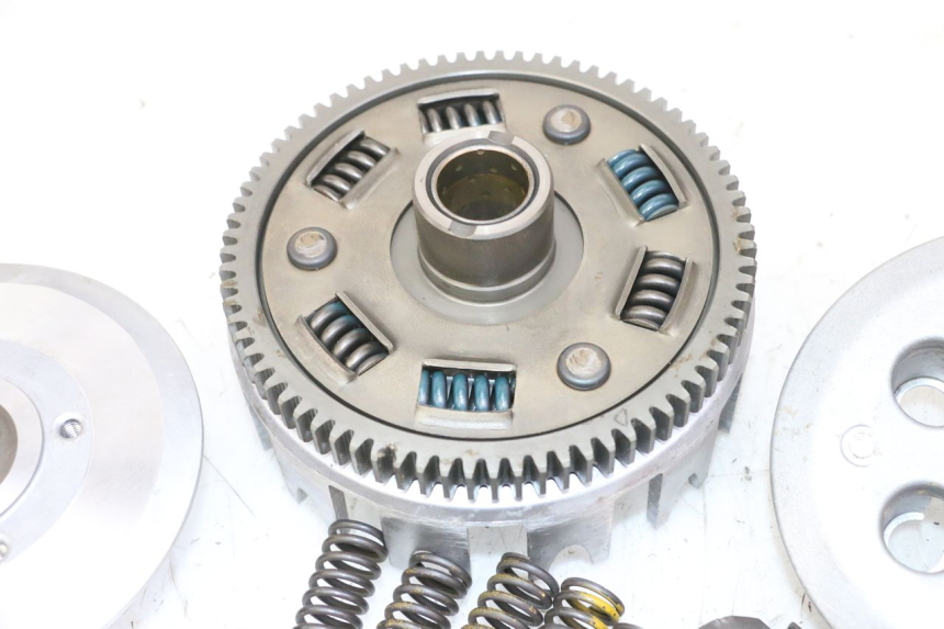 photo de CLUTCH YAMAHA YFM R RAPTOR 250 (2008 - 2014) - Checked used part